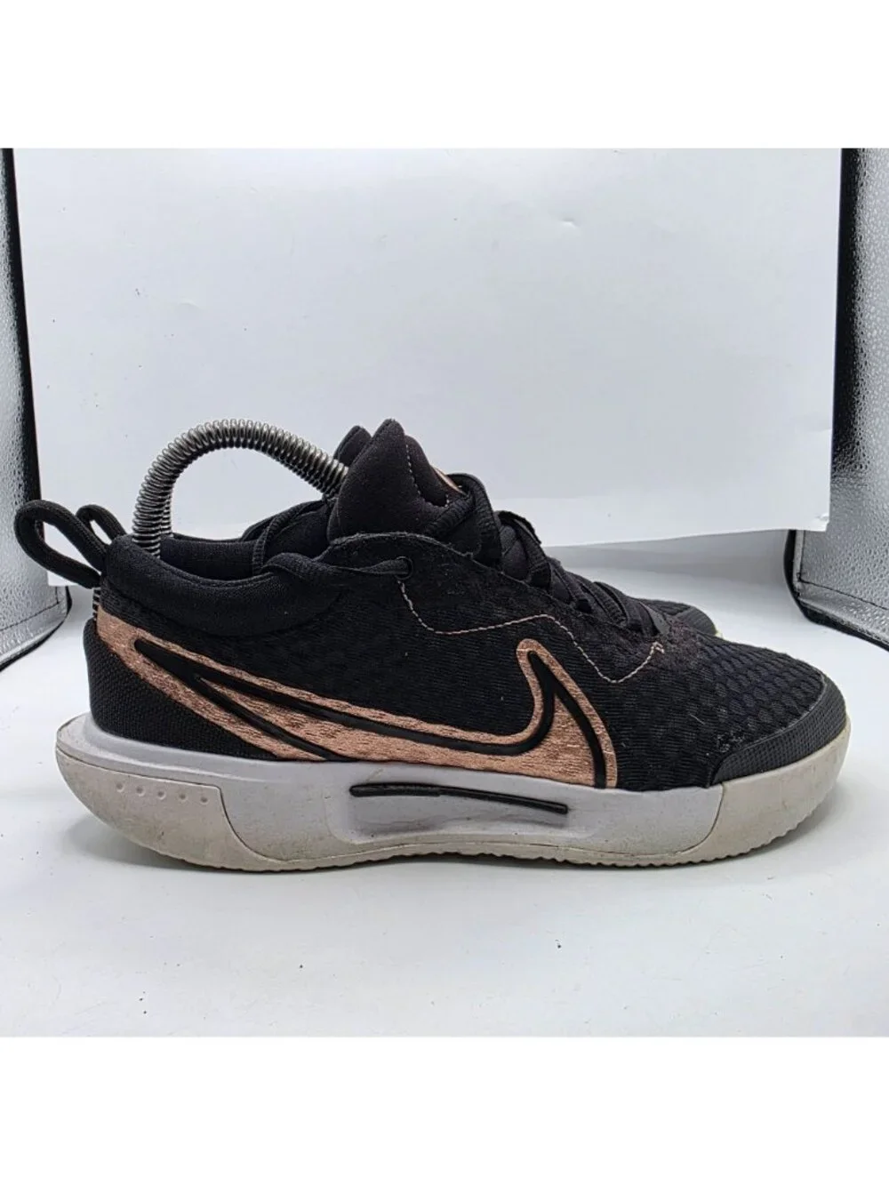 Nike Court Zoom Pro Womens Size 7 Black Tennis Sneakers Performance Casual